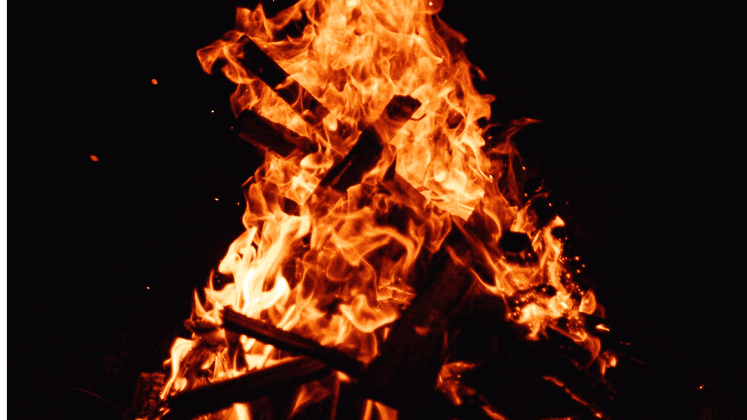 Fire supporting image.