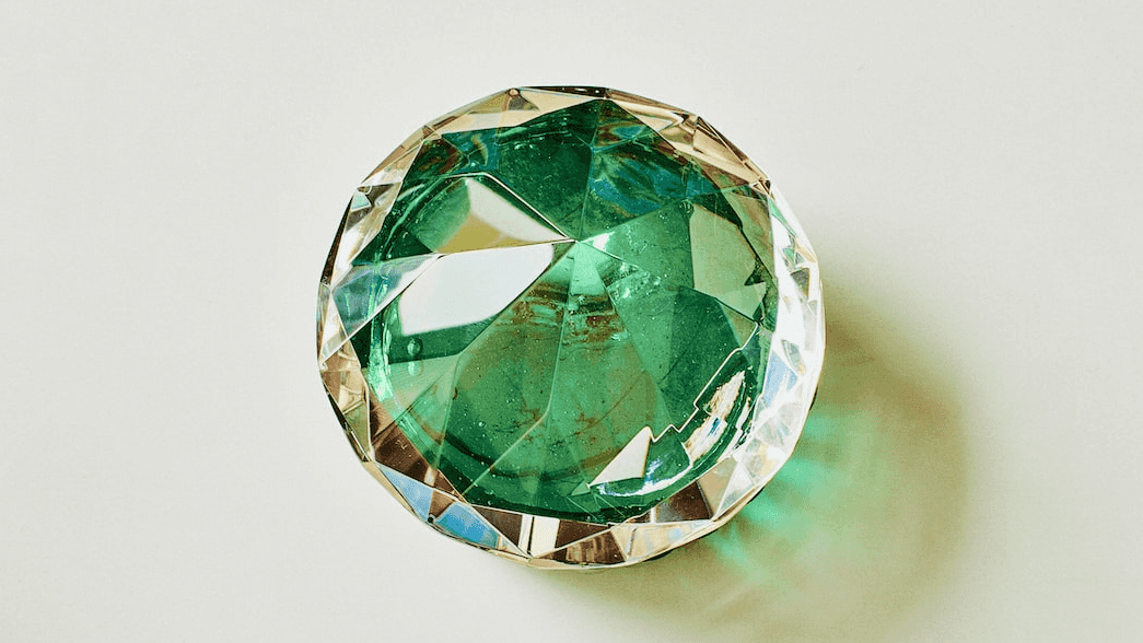 $50: Emerald supporting image.